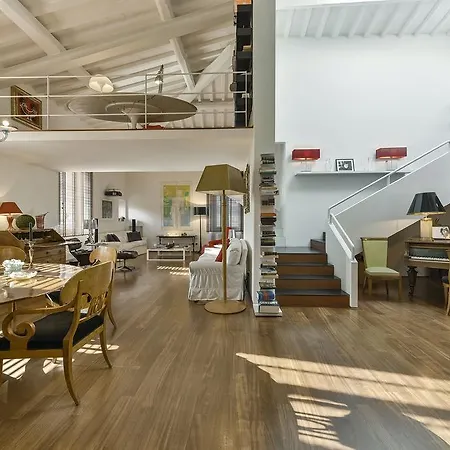 An Amazing In Oltrarno Appartement Florence